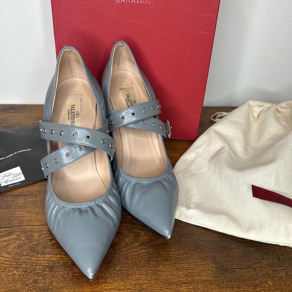 Valentino Garavani Gray Studded Heels - Picture 7 of 8